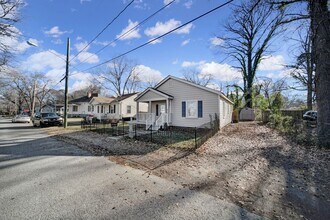 910 Gibbons St in Gastonia, NC - Building Photo - Building Photo