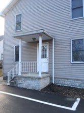 230 Washington St, Unit B in Findlay, OH - Building Photo - Building Photo