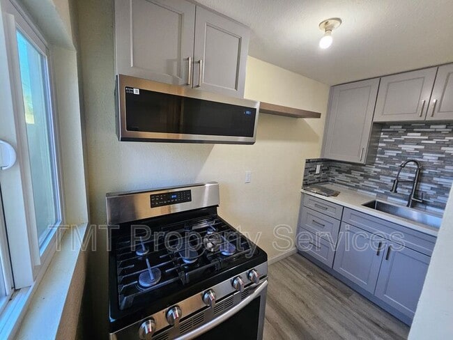 property at 1647 E 6th St