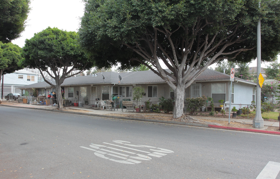 1702-1714 Michigan Ave in Santa Monica, CA - Building Photo