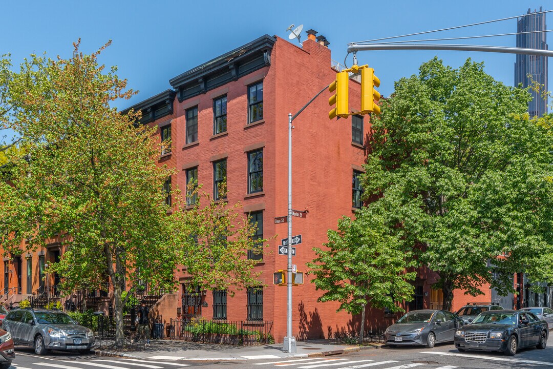 259 Dean Street in Brooklyn, NY - Foto de edificio