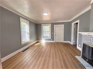 949 Forsythe St in Toledo, OH - Building Photo - Building Photo
