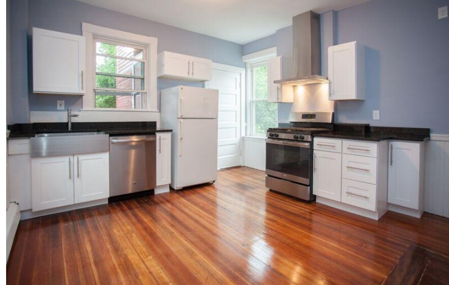 201 Harvard St, Unit 2 in Cambridge, MA - Building Photo