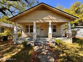 1617 E 14th St in Jacksonville, FL - Building Photo