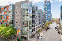 Fahrenheit Lofts in San Diego, CA - Foto de edificio - Building Photo