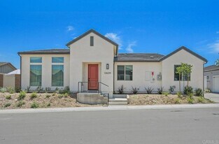 12639 Elizabeth Wy in San Diego, CA - Building Photo