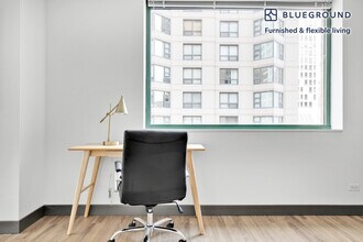 420 E Ohio St in Chicago, IL - Building Photo - Building Photo