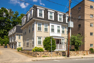 133-141 Tremont St in Brighton, MA - Building Photo - Building Photo