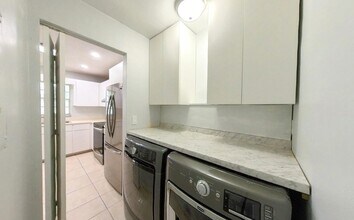 141 NE 17th Ct in Boynton Beach, FL - Building Photo - Building Photo