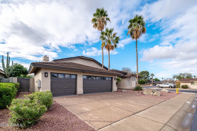 property at 4601 E Everett Dr