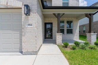 914 Cold Snow Dr in Houston, TX - Building Photo - Building Photo