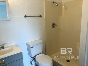 305 W Peachtree Ave in Foley, AL - Building Photo - Building Photo