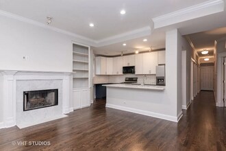1436 W Henderson St in Chicago, IL - Building Photo - Building Photo