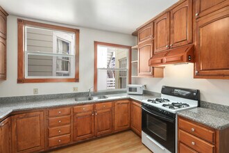 832 Dolores St, Unit 2 in San Francisco, CA - Building Photo - Building Photo