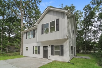 620 Owen Blvd in Charlotte, NC - Building Photo - Building Photo