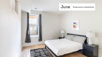 Private bedroom in 3 bed/2.5 bath Home in Washington, DC - Building Photo