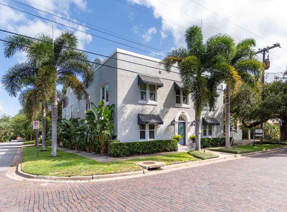 The Bonaventure in Tampa, FL - Building Photo