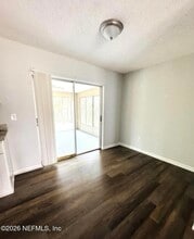 8046 Triumph Ln S in Jacksonville, FL - Building Photo - Building Photo