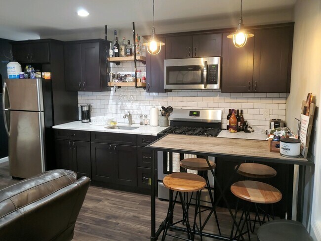 717 22nd St-Unit -1 in Union City, NJ - Building Photo - Building Photo