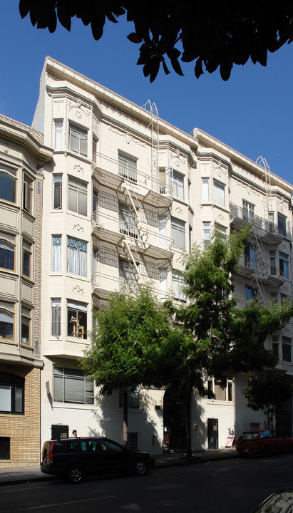 525 Leavenworth in San Francisco, CA - Building Photo