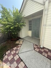 7751 Lynchburg Ct E in Jacksonville, FL - Building Photo - Building Photo