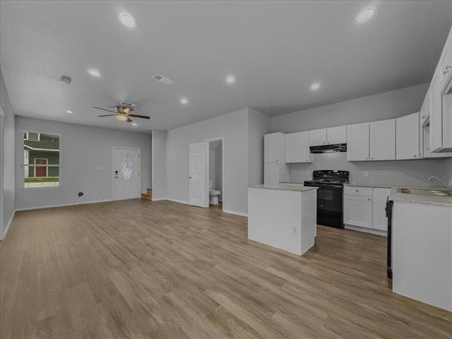 property at 2 Bowling Ln