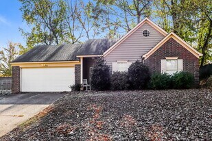 5769 Saranac Ave in Memphis, TN - Building Photo