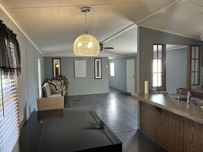 12734 Red House Rd in Brookneal, VA - Building Photo - Building Photo
