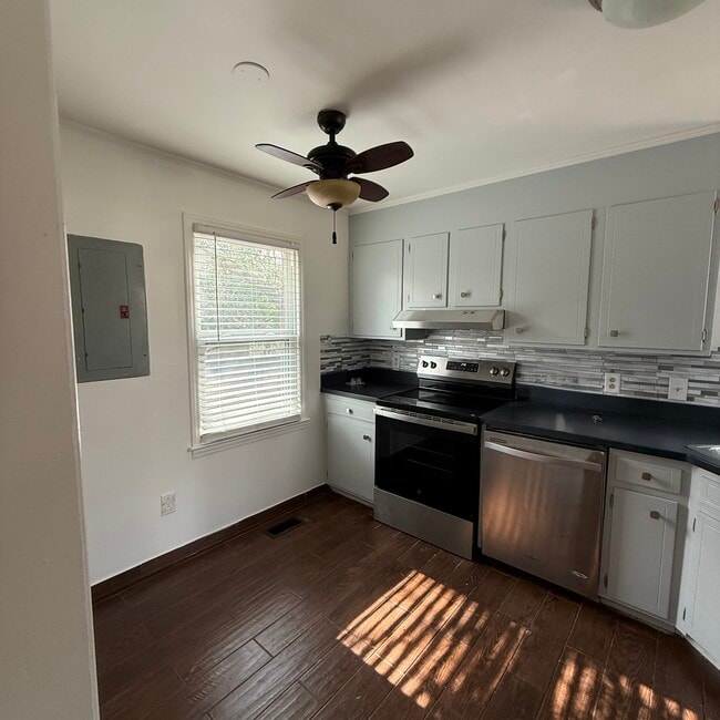 8632 Conklin Pl in Charlotte, NC - Building Photo - Building Photo