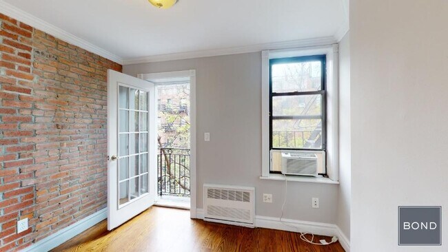 521 E 5th St in New York, NY - Building Photo - Building Photo