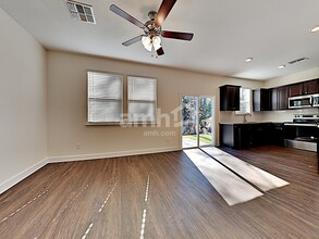 8674 Highfield Ave in Jacksonville, FL - Building Photo - Building Photo