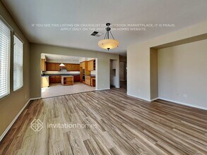 28363 Carlisle St in Murrieta, CA - Foto de edificio - Building Photo