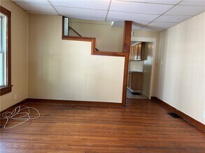 208 Cummings St in Rochester, NY - Building Photo - Building Photo