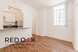 535 S Gramercy Pl in Los Angeles, CA - Building Photo - Building Photo