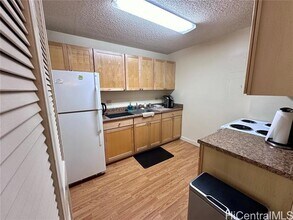 98-1034-1034 Moanalua Rd in Aiea, HI - Building Photo - Building Photo