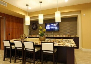 11070 Katy Fwy in Houston, TX - Building Photo - Building Photo