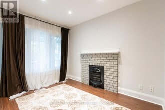 70 Lawlor Ave in Toronto, ON - Building Photo - Building Photo