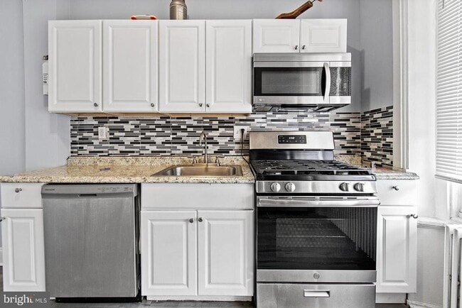 property at 1101 N 41st St