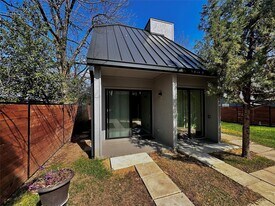 914 E 39th St in Austin, TX - Building Photo