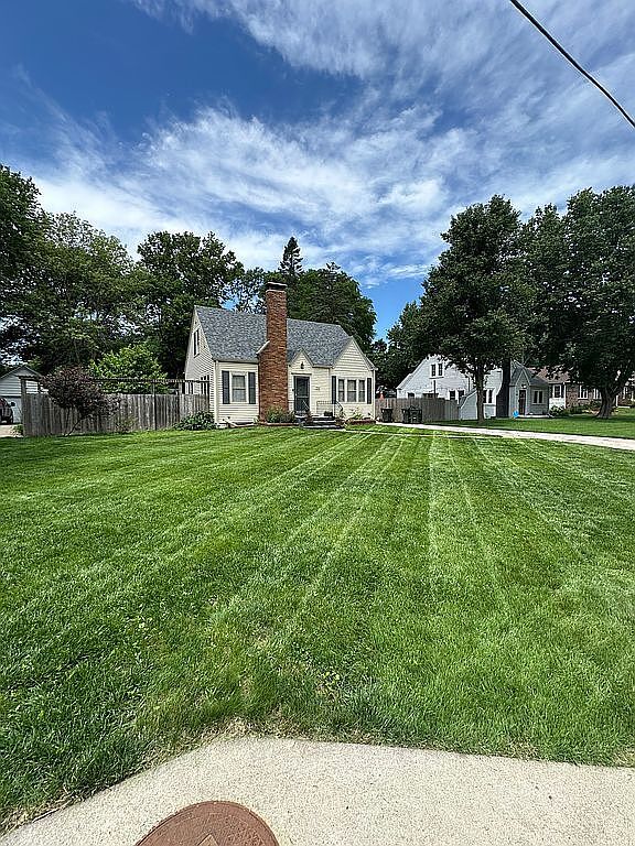 property at 4533 Perry Way