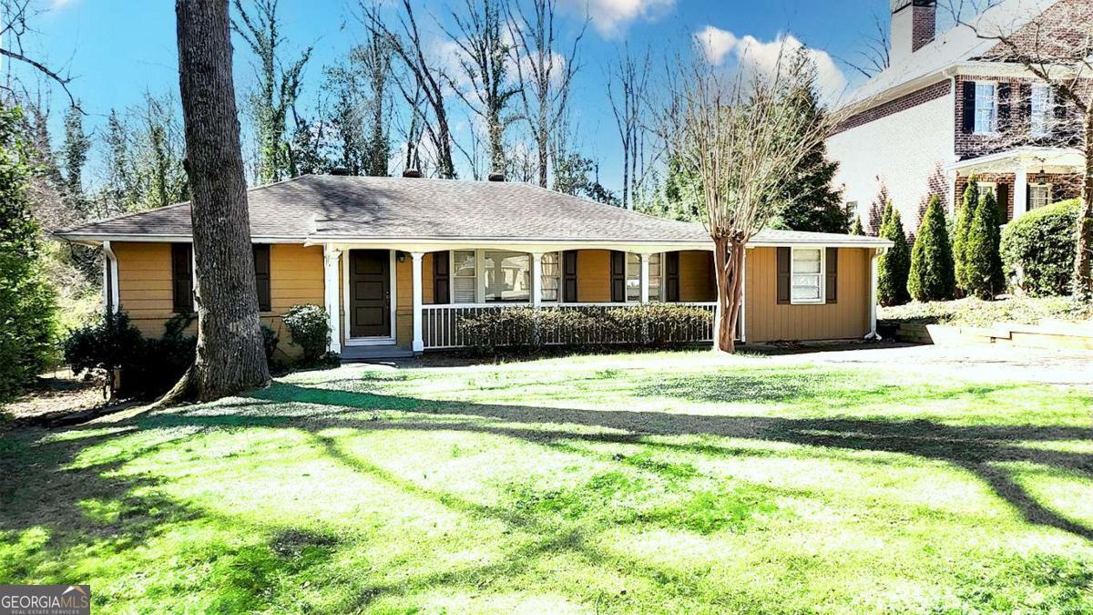 3022 Templewood Dr NE in Atlanta, GA - Building Photo
