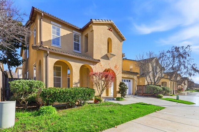 property at 19 Via Serra St