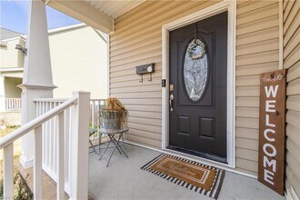 3424 E Bonner Dr in Norfolk, VA - Foto de edificio - Building Photo