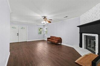 433 S Ave E in Humble, TX - Building Photo - Building Photo