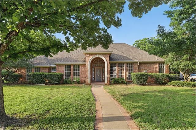 900 Southbend Trail in Southlake, TX - Building Photo