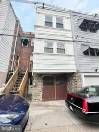 2830 S Sheridan St photo'