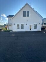 65 High St in Thomaston, CT - Building Photo