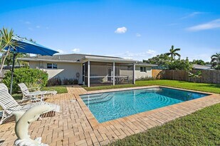 372 Franklin Rd in Jupiter, FL - Building Photo