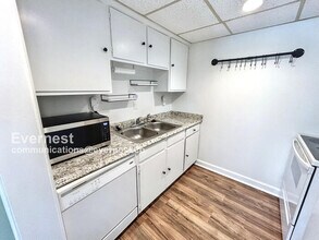 214 Old Hickory Blvd in Nashville, TN - Building Photo - Building Photo