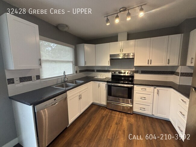 32428 Grebe Crescent in Mission, BC - Building Photo - Building Photo